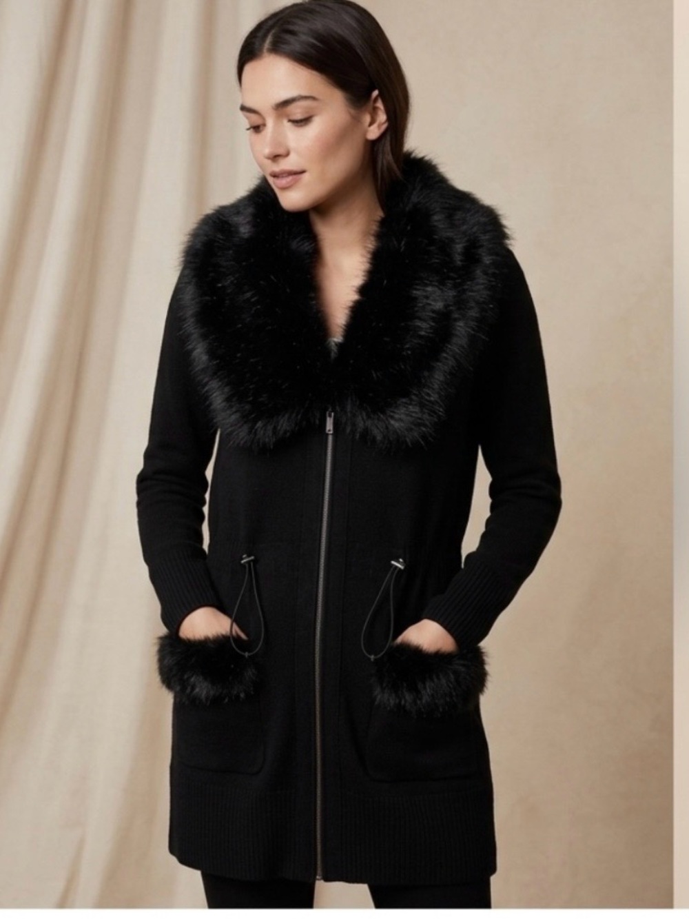 Banana Republic Black Jacket/sweater with Fur Trim Full Zip Banana Republic, Med